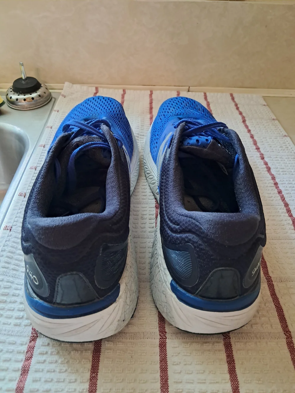 New Balance 940 v4 Men's Size 13 B Narrow Running Shoes Blue M940CR4 Stability